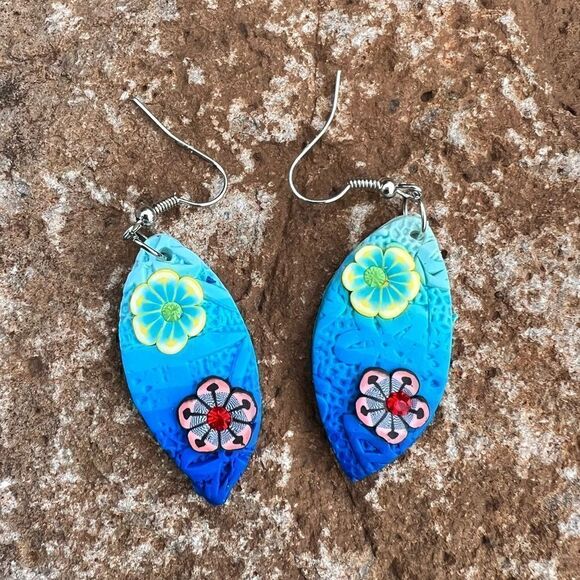 Polymer clay earrings in beach design on earwires - Picture 2 of 5